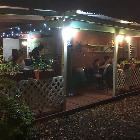 Naniqui Cottage - Only Adults -Parking Golf Car Only 쿨레브라 외부 사진